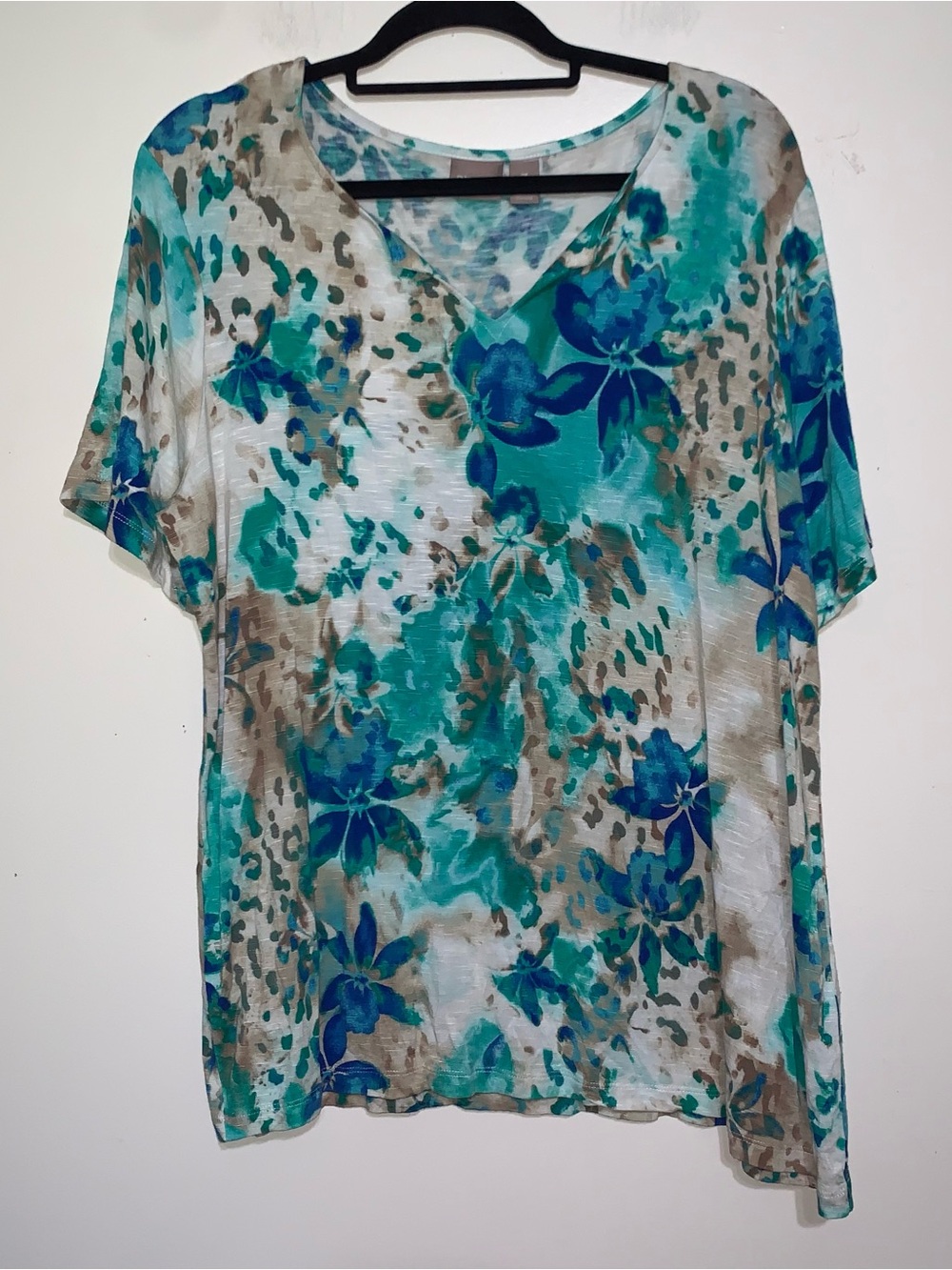 Chico's Teal, Blue & Tan Floral V-Neck Short Sleeve Top